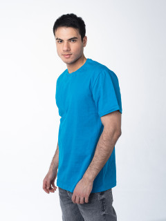 Лазурная мужская футболка